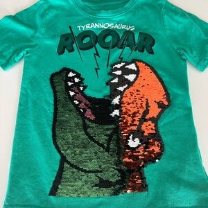 H&M Dinosaur/T-Rex Changing Color Reversible Sequins Tee Size:6/7